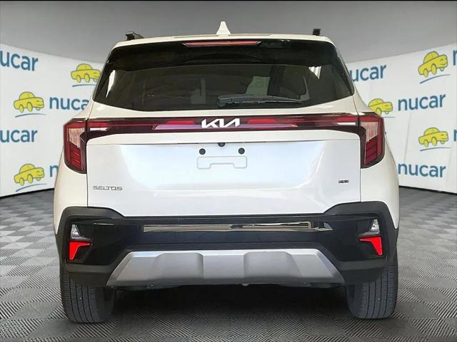 2024 Kia Seltos EX