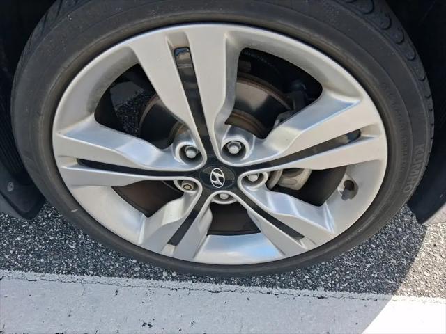 2017 Hyundai Veloster Value Edition