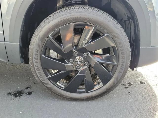 2024 Volkswagen Taos 1.5T SEL