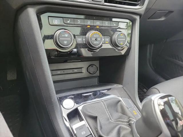 2024 Volkswagen Taos 1.5T SEL