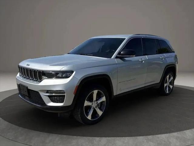 2022 Jeep Grand Cherokee Limited for sale in Jordan, MN