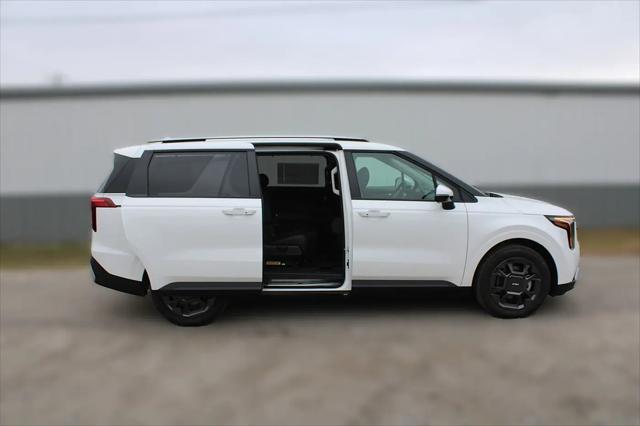 2026 Kia Carnival MPV EX