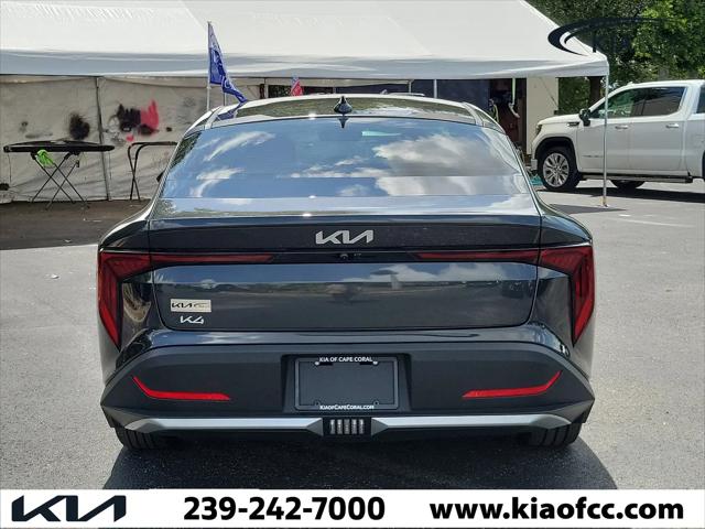 2025 Kia K4 LXS