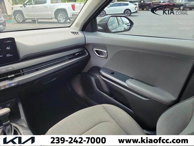 2025 Kia K4 LXS