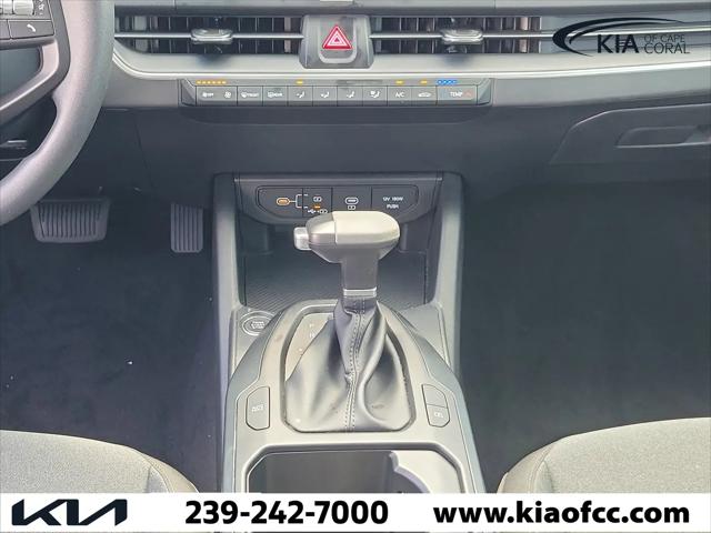 2025 Kia K4 LXS