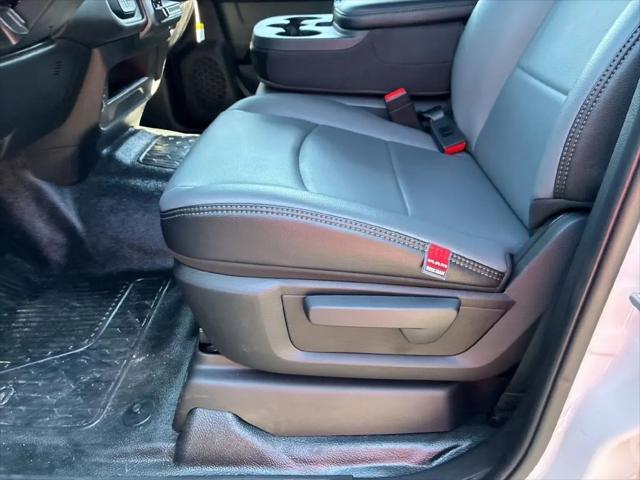 2026 Ram 3500 Tradesman/Big Horn