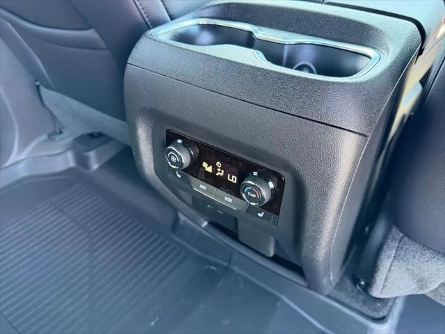 2026 Chevrolet Traverse FWD RS