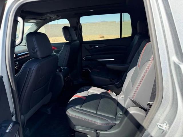 2026 Chevrolet Traverse FWD RS