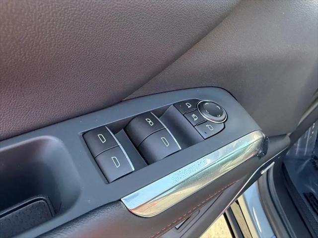 2026 Chevrolet Traverse FWD RS