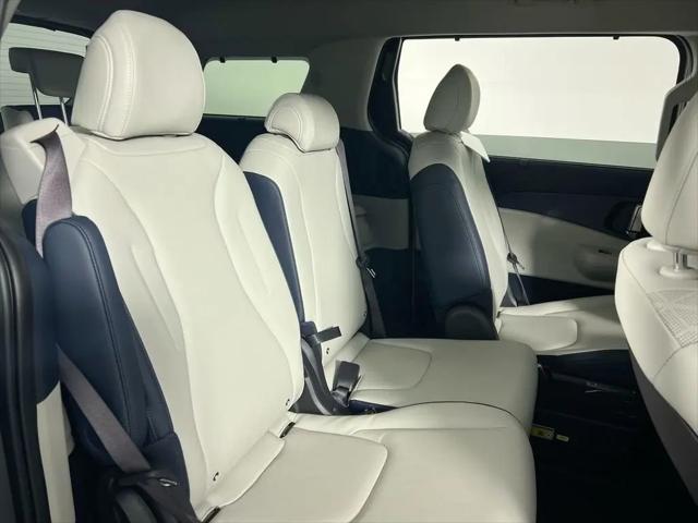 2026 Kia Carnival MPV EX