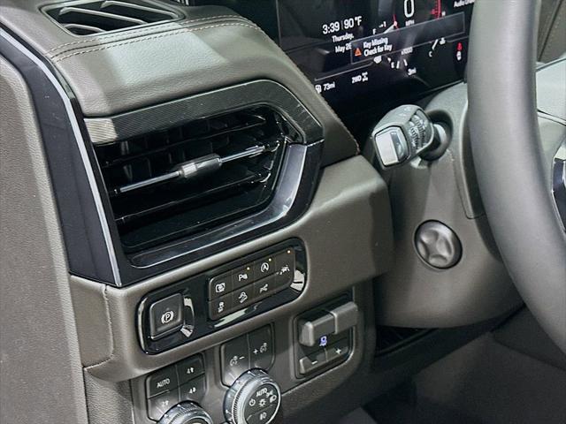 2026 GMC Yukon 4WD AT4