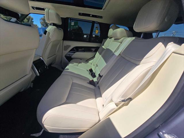 2026 Land Rover Range Rover P400 SE