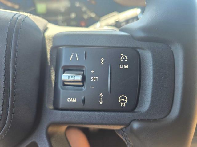 2026 Land Rover Defender P525 V8