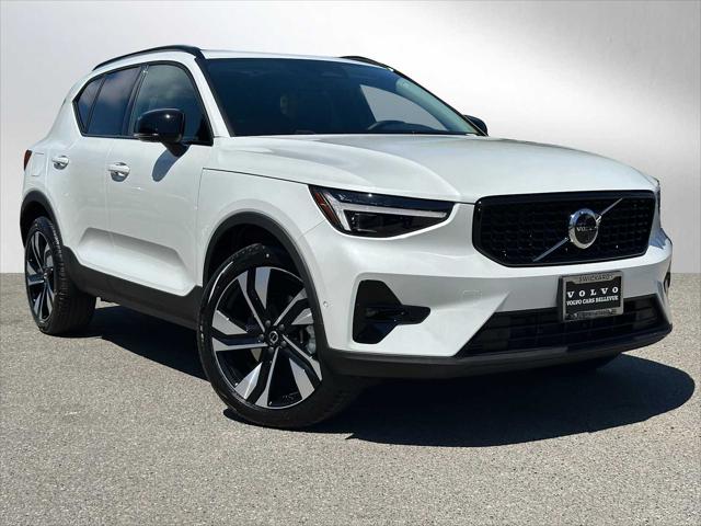 2026 Volvo XC40 Plus, B5 AWD Gas (mild hybrid), Dark for sale in Bellevue, WA