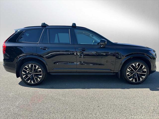 2026 Volvo XC90 Plug-In Hybrid Ultra Dark Theme, T8 AWD, Electric/Gasoline, 7 Seats