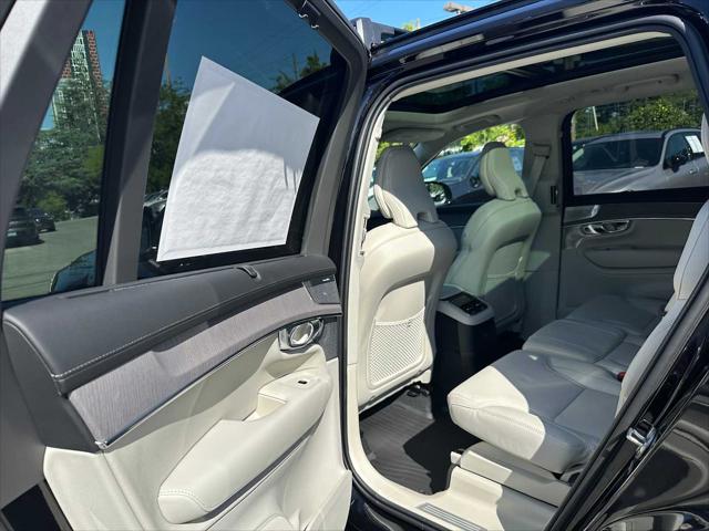 2026 Volvo XC90 Plug-In Hybrid Ultra Dark Theme, T8 AWD, Electric/Gasoline, 7 Seats