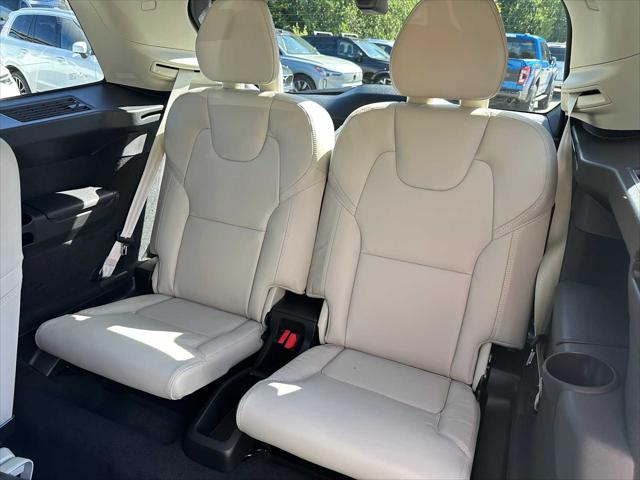 2026 Volvo XC90 Plug-In Hybrid Ultra Dark Theme, T8 AWD, Electric/Gasoline, 7 Seats