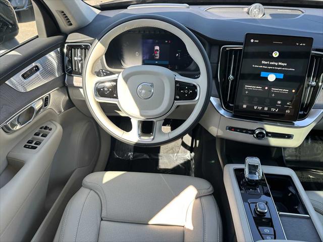 2026 Volvo XC90 Plug-In Hybrid Ultra Dark Theme, T8 AWD, Electric/Gasoline, 7 Seats