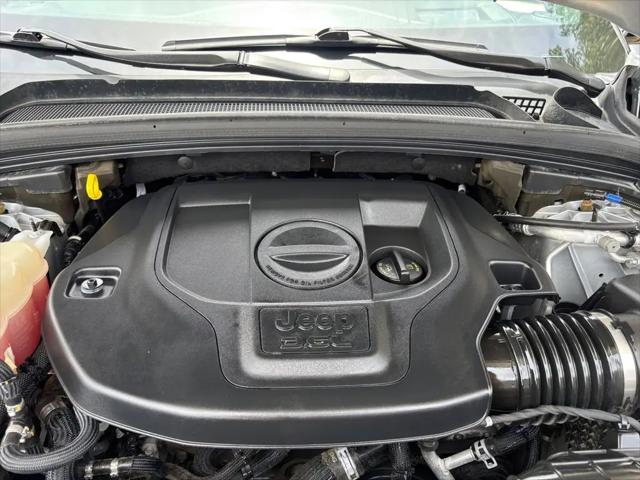 2022 Jeep Grand Cherokee L Summit 4x4