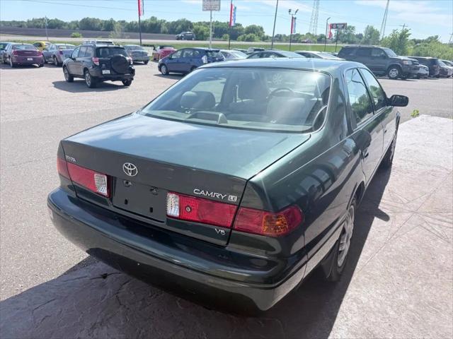 2001 Toyota Camry LE V6