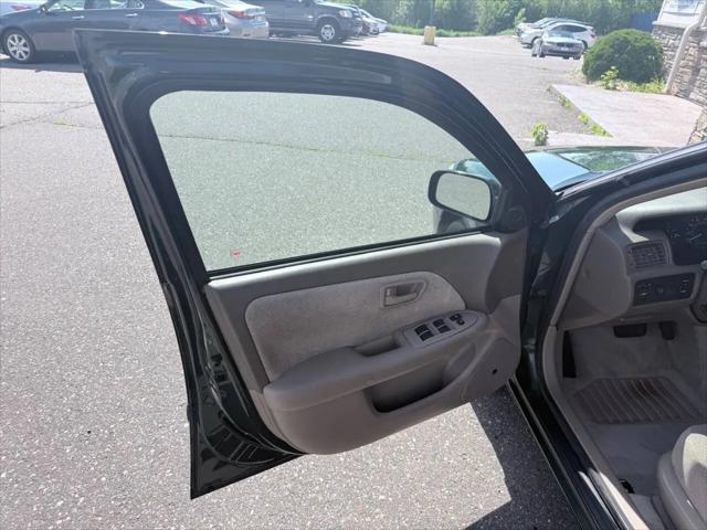 2001 Toyota Camry LE V6