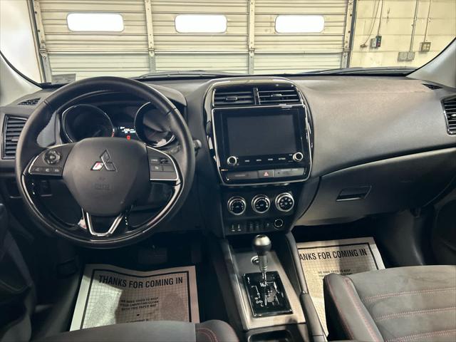 2024 Mitsubishi Outlander Sport SE