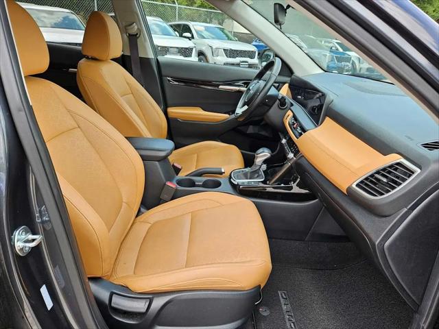2025 Kia Seltos EX