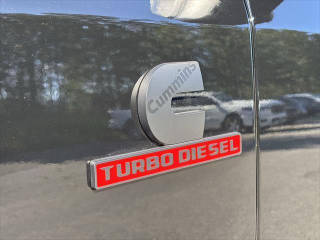 2026 Ram 2500 Black Express Crew Cab 4x4 64 Box