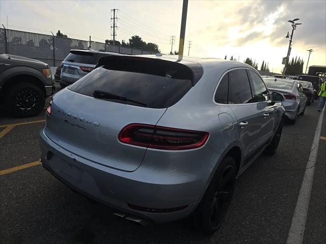 2016 Porsche Macan Turbo