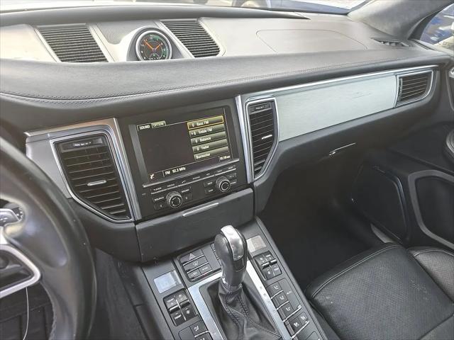 2016 Porsche Macan Turbo