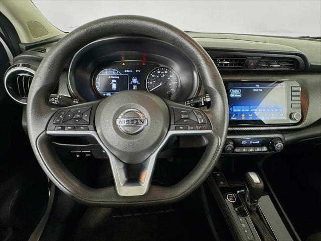 2021 Nissan Kicks SV Xtronic CVT