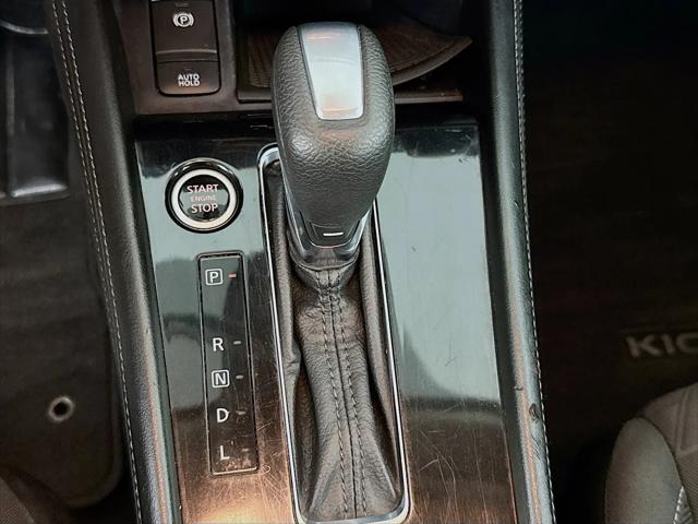 2021 Nissan Kicks SV Xtronic CVT