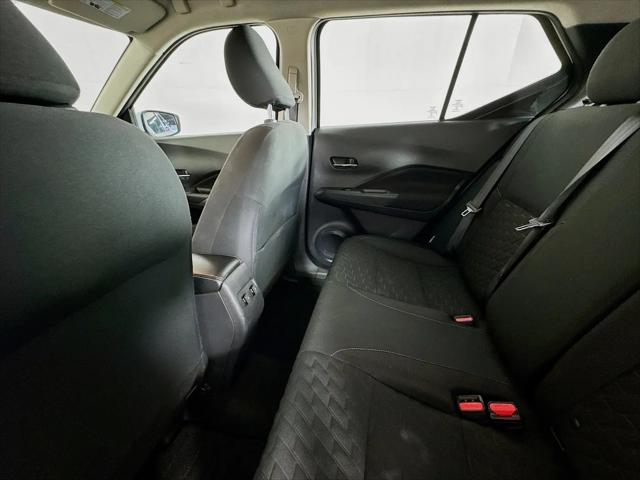 2021 Nissan Kicks SV Xtronic CVT