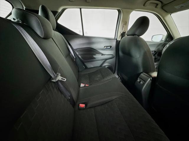 2021 Nissan Kicks SV Xtronic CVT