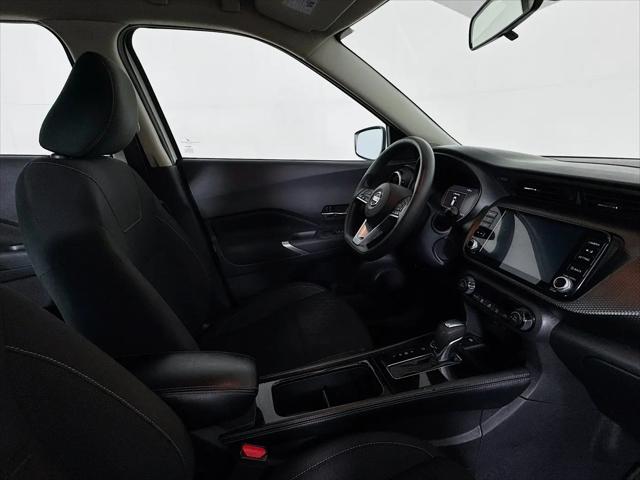 2021 Nissan Kicks SV Xtronic CVT