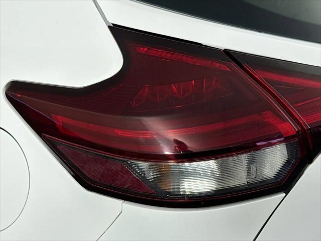 2021 Nissan Kicks SV Xtronic CVT