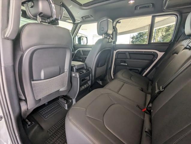 2026 Land Rover Defender P400 X-Dynamic SE