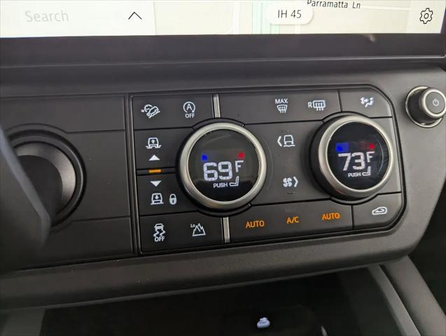2026 Land Rover Defender P400 X-Dynamic SE