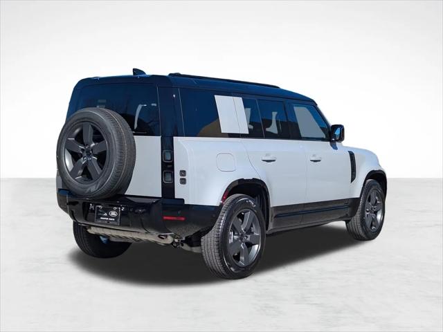 2026 Land Rover Defender P400 X-Dynamic SE