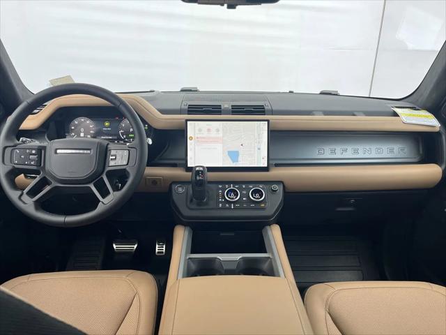 2025 Land Rover Defender 110 P525 V8
