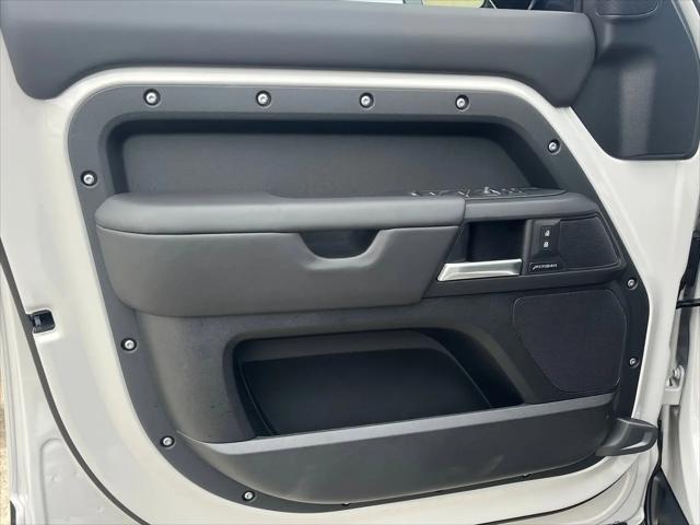 2026 Land Rover Defender P300 S