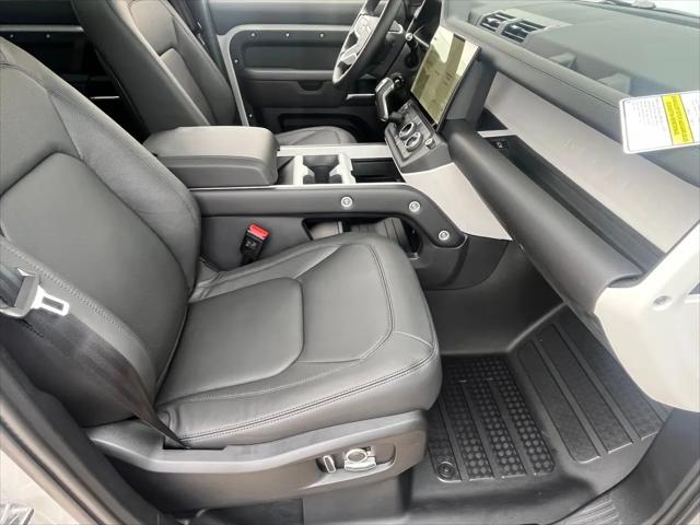 2026 Land Rover Defender P300 S