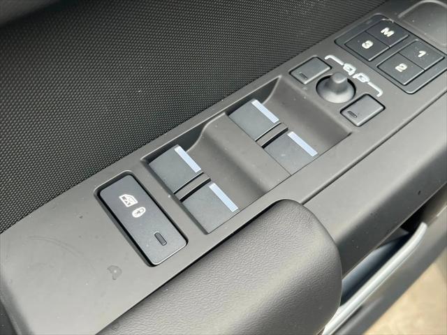 2026 Land Rover Defender P300 S