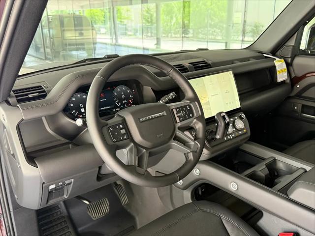 2026 Land Rover Defender X-Dynamic SE