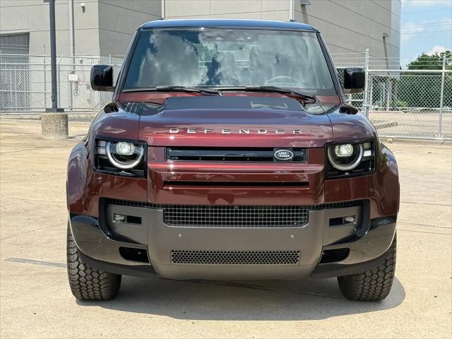 2026 Land Rover Defender X-Dynamic SE