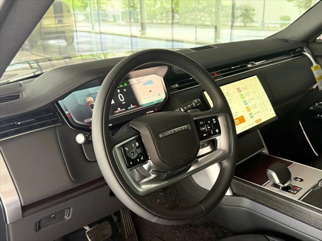 2026 Land Rover Range Rover P530 SE 7 Seat