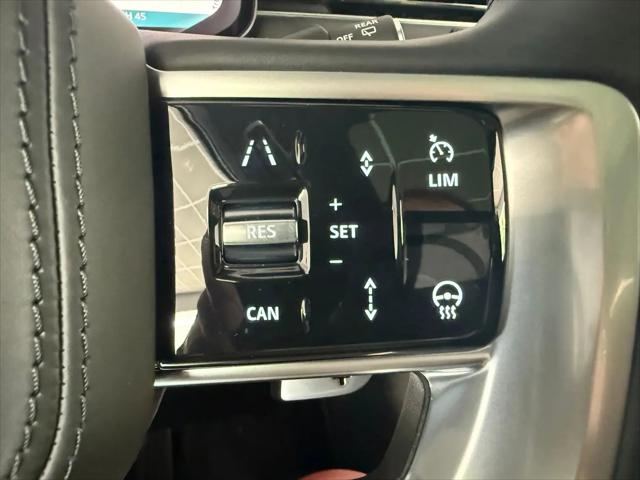 2026 Land Rover Range Rover P530 SE 7 Seat