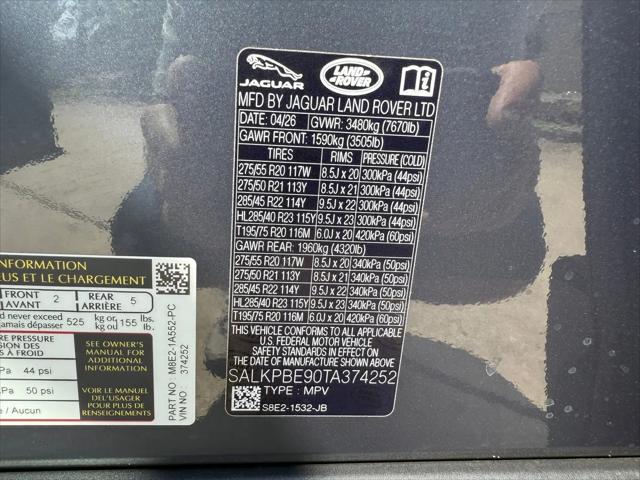 2026 Land Rover Range Rover P530 SE 7 Seat