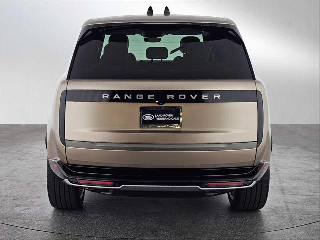 2026 Land Rover Range Rover P530 SE 7 Seat