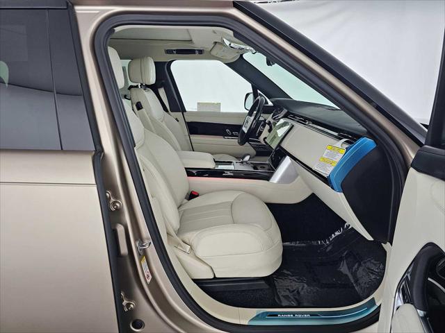 2026 Land Rover Range Rover P530 SE 7 Seat